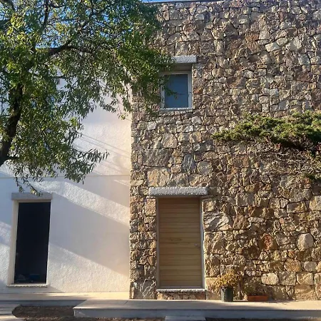 Il Mandorlo 4*