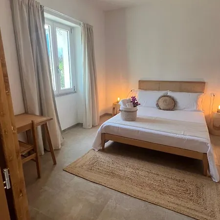 Il Mandorlo Bed & Breakfast *