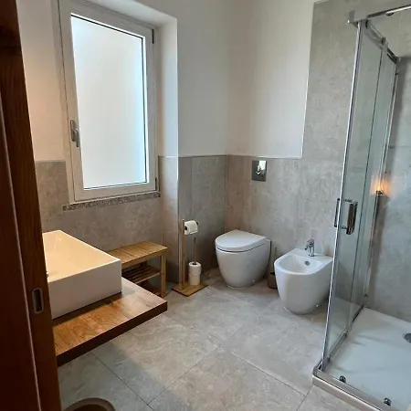 Il Mandorlo 4* サンタ・テレーザ・ガッルーラ