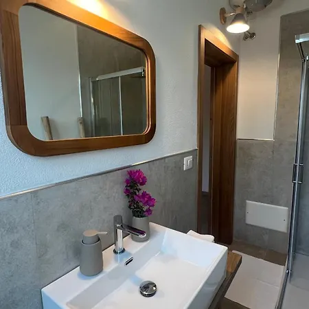 Il Mandorlo Oda ve Kahvaltı 4*